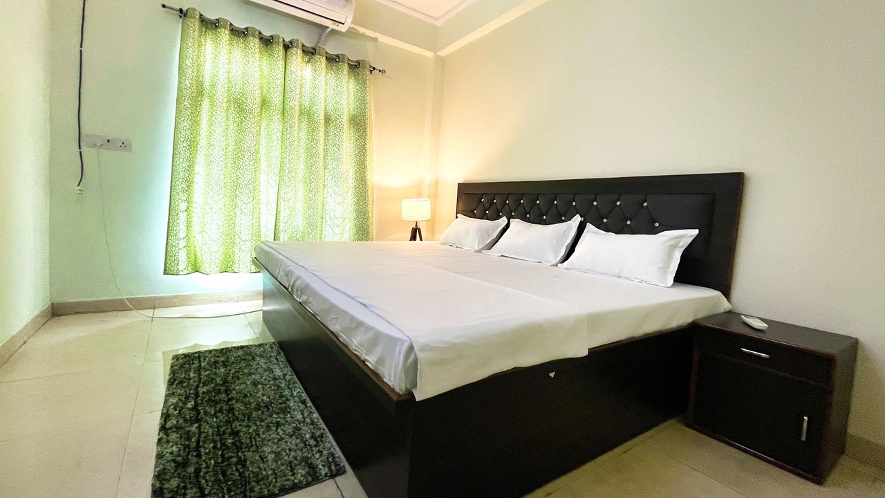 Photo of Bedroom in Allahabad