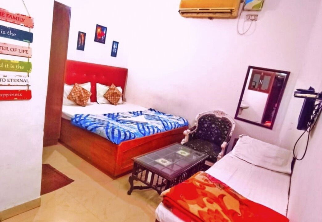 Photo of Bedroom in Nizamuddin