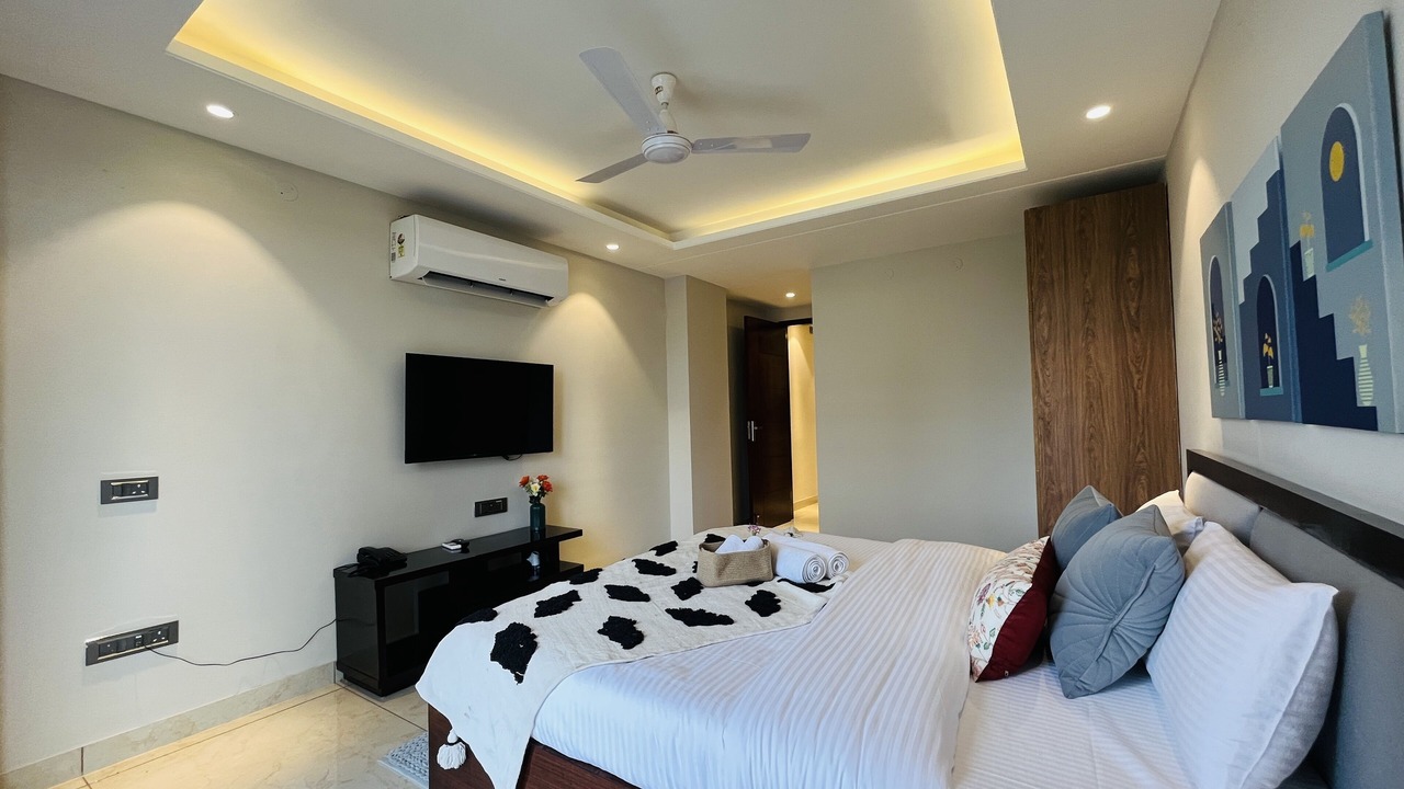 Photo of Bedroom in Sector 14