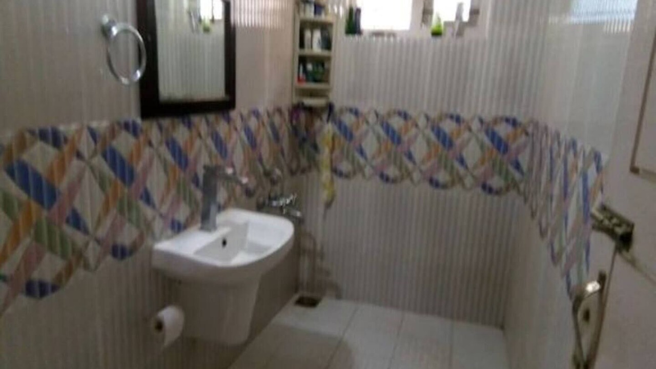 Photo of Bathroom in Venganoor
