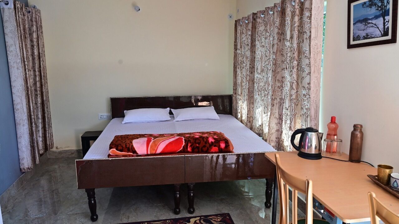 Photo of Bedroom in Jaiharikhal