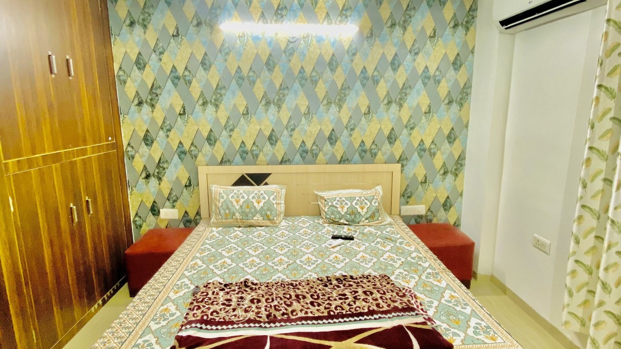 Photo of Bedroom in Tonk Road