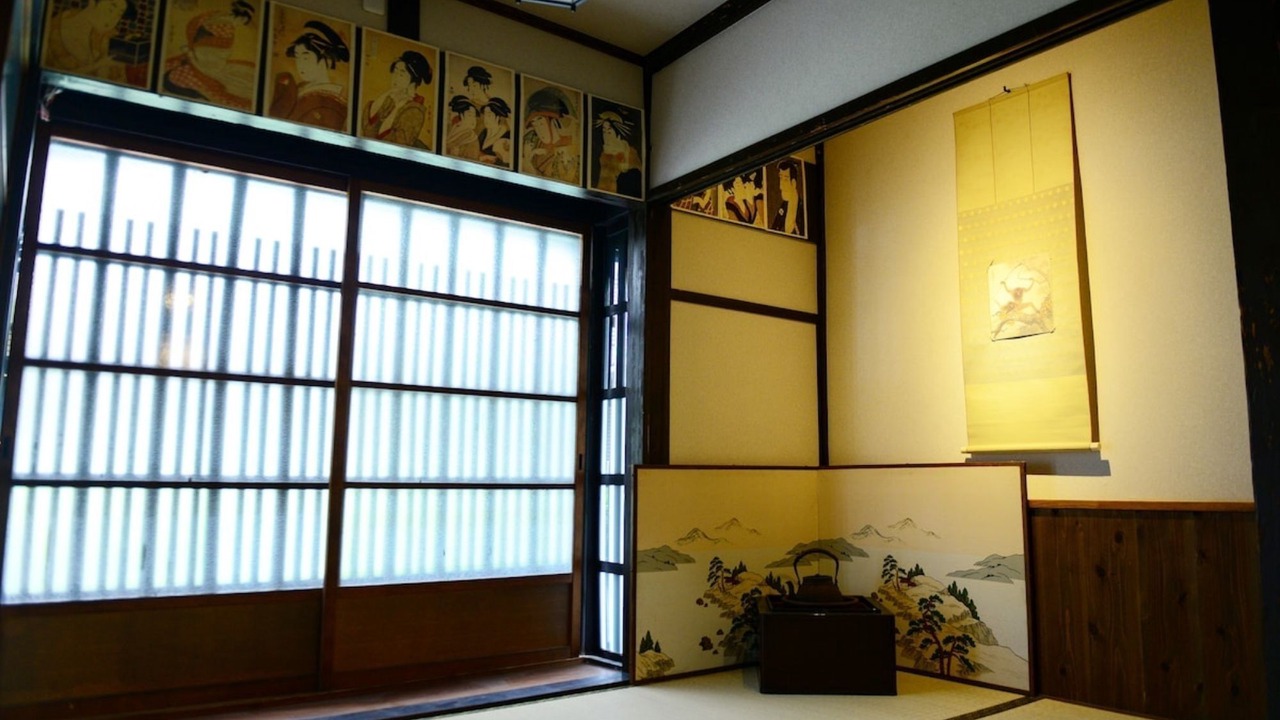 Photo of Others in Minami