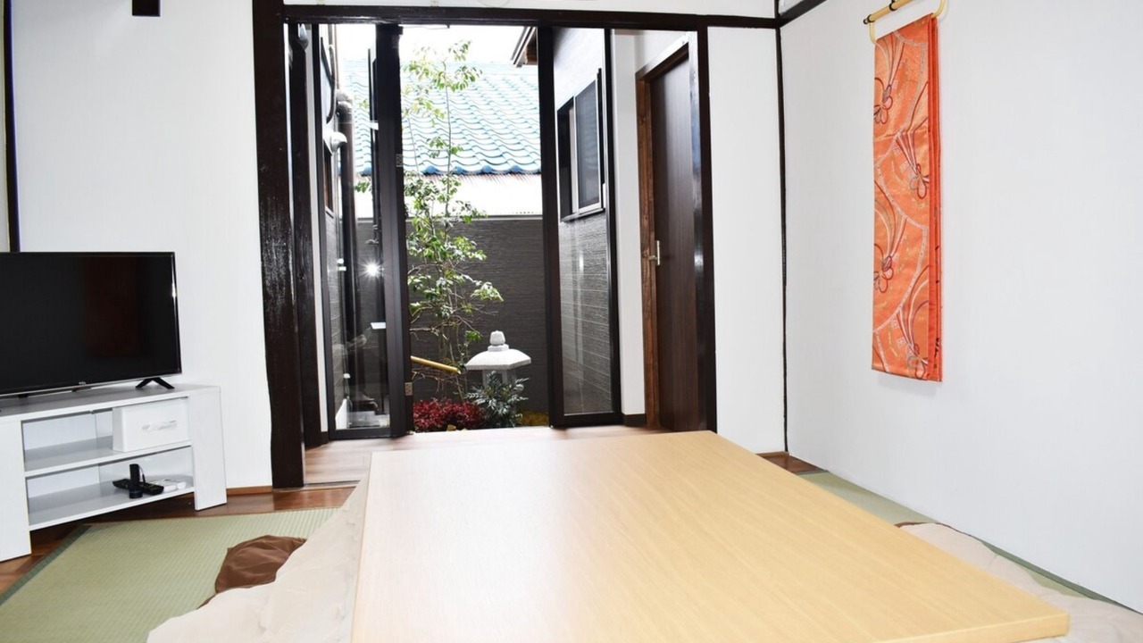 Photo of Others in Minami