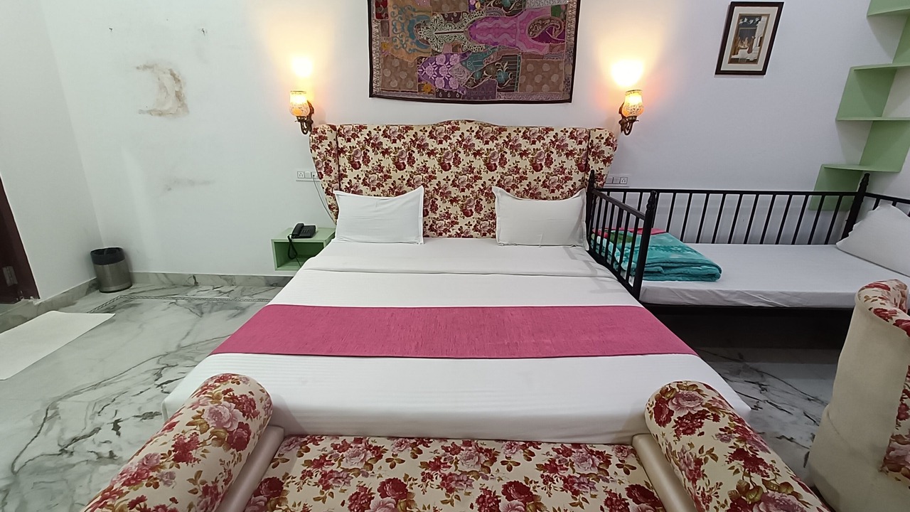 Photo of Bedroom in Lake Swaroop Sagar