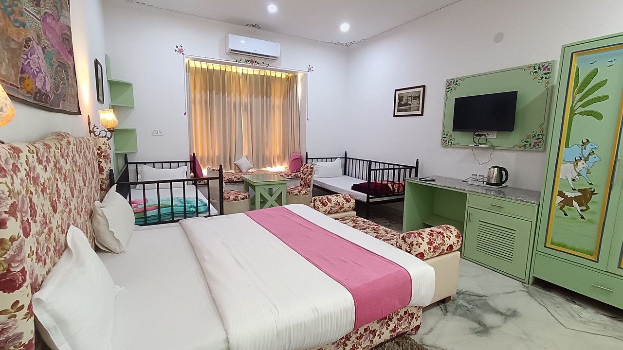 Photo of Bedroom in Lake Swaroop Sagar