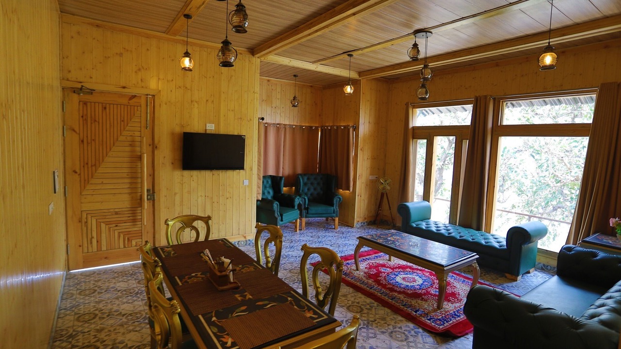 Photo of Livingroom in Pangot