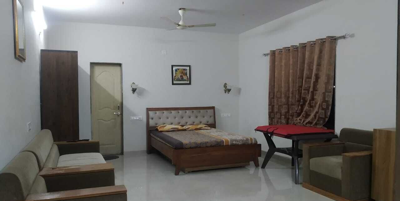 Photo of Bedroom in Gaganbawda