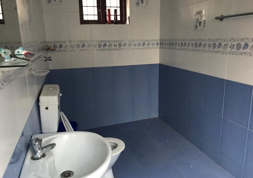 Photo of Bathroom in Pallam