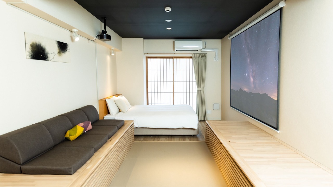 Photo of Bedroom in Shin-Osaka