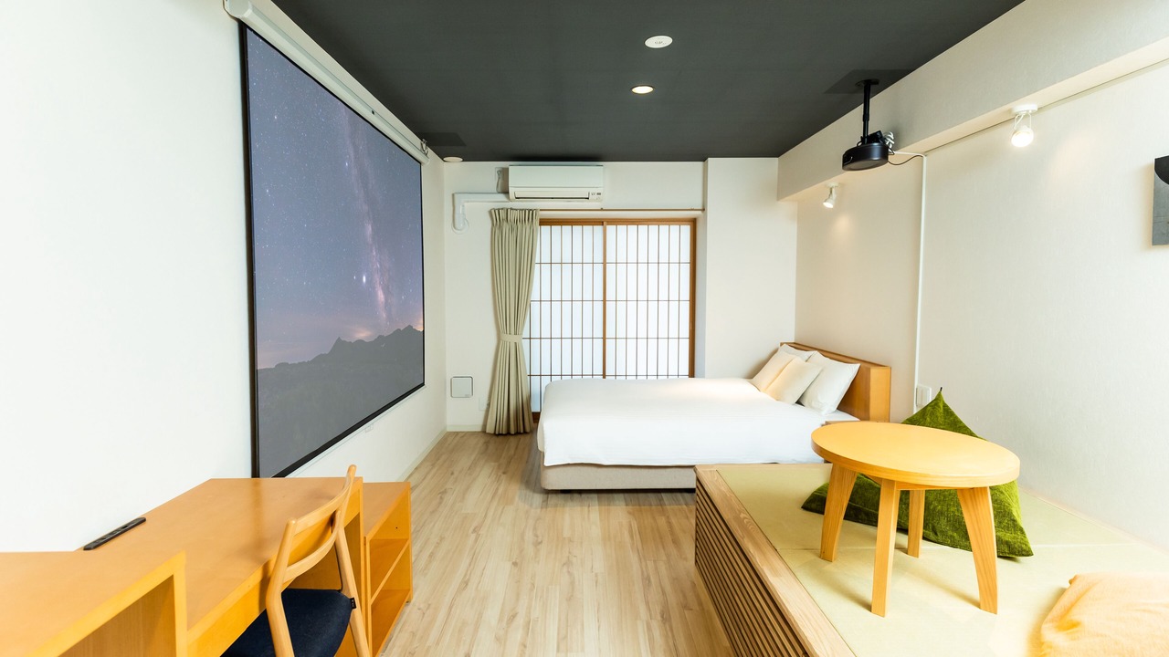 Photo of Bedroom in Shin-Osaka