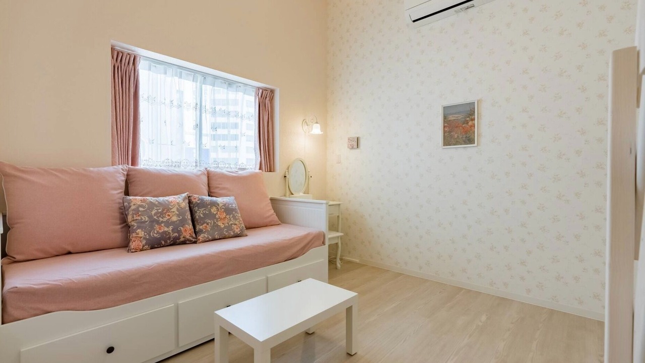 Photo of Bedroom in Shin-Osaka