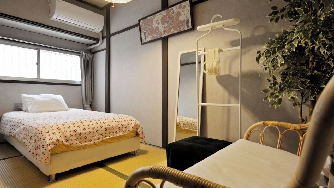 Photo of Bedroom in Shin-Osaka