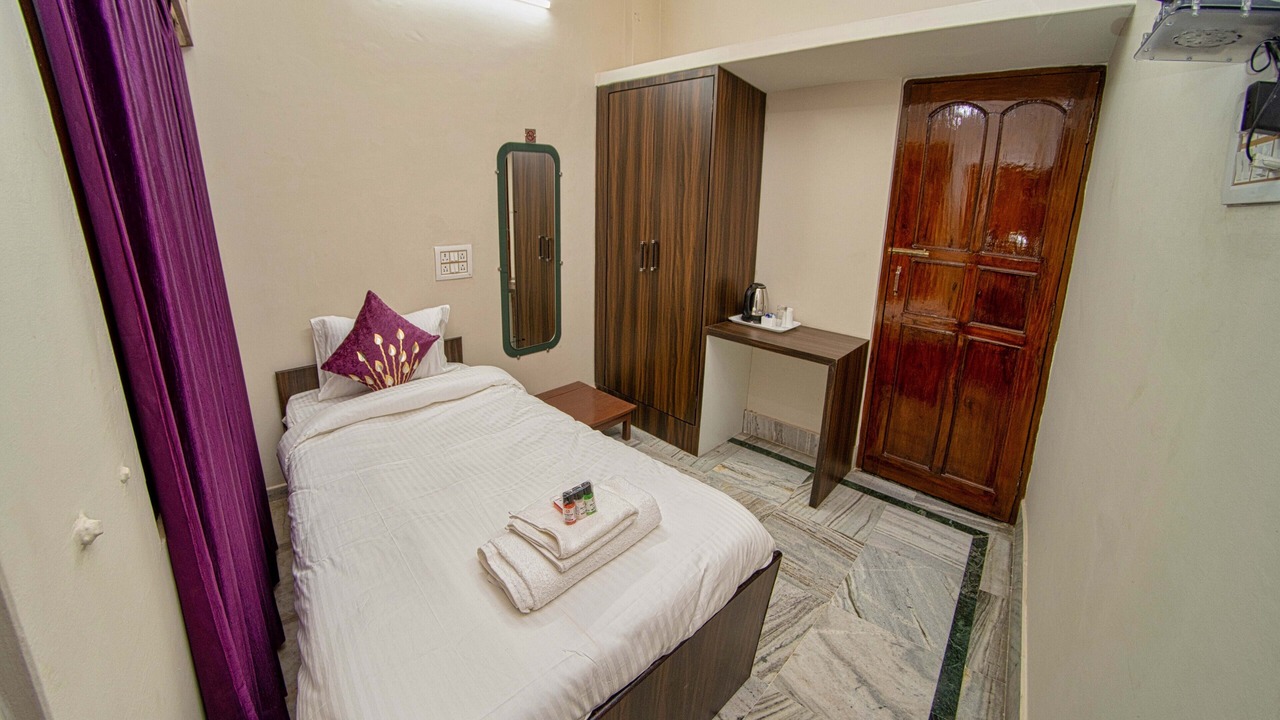 Photo of Bedroom in Varanasi