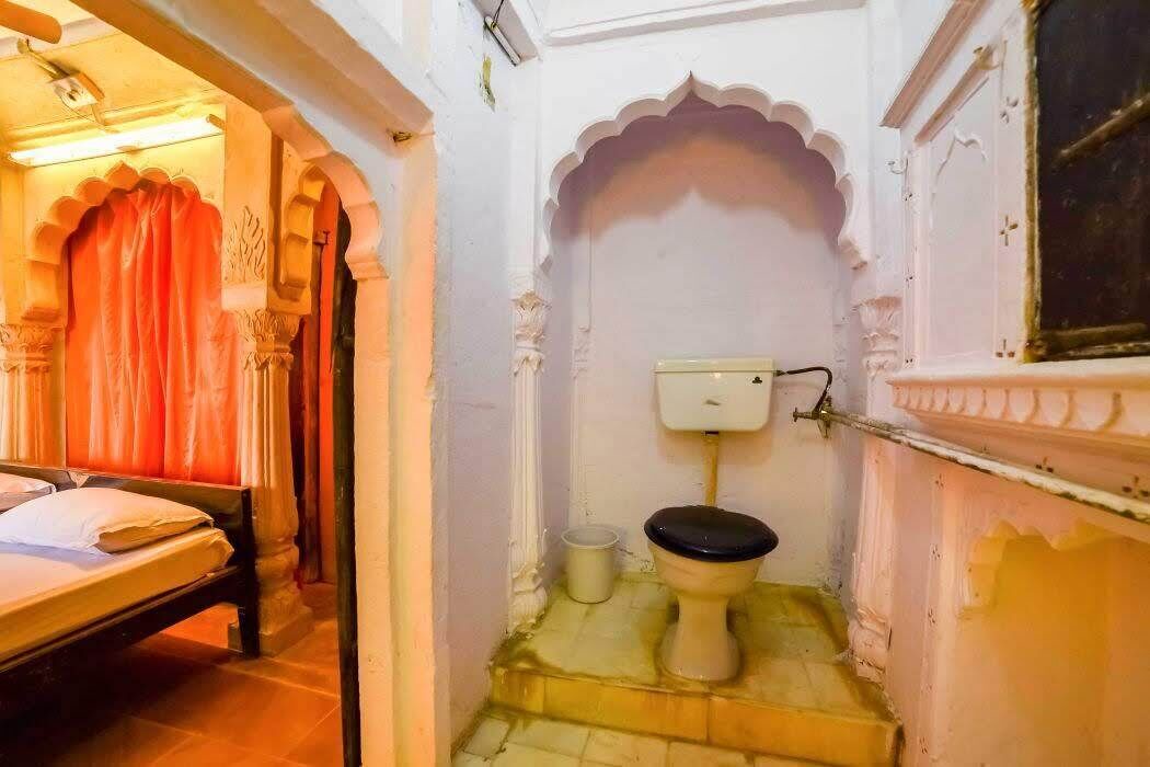 Photo of Bedroom in Amar Sagar Pol