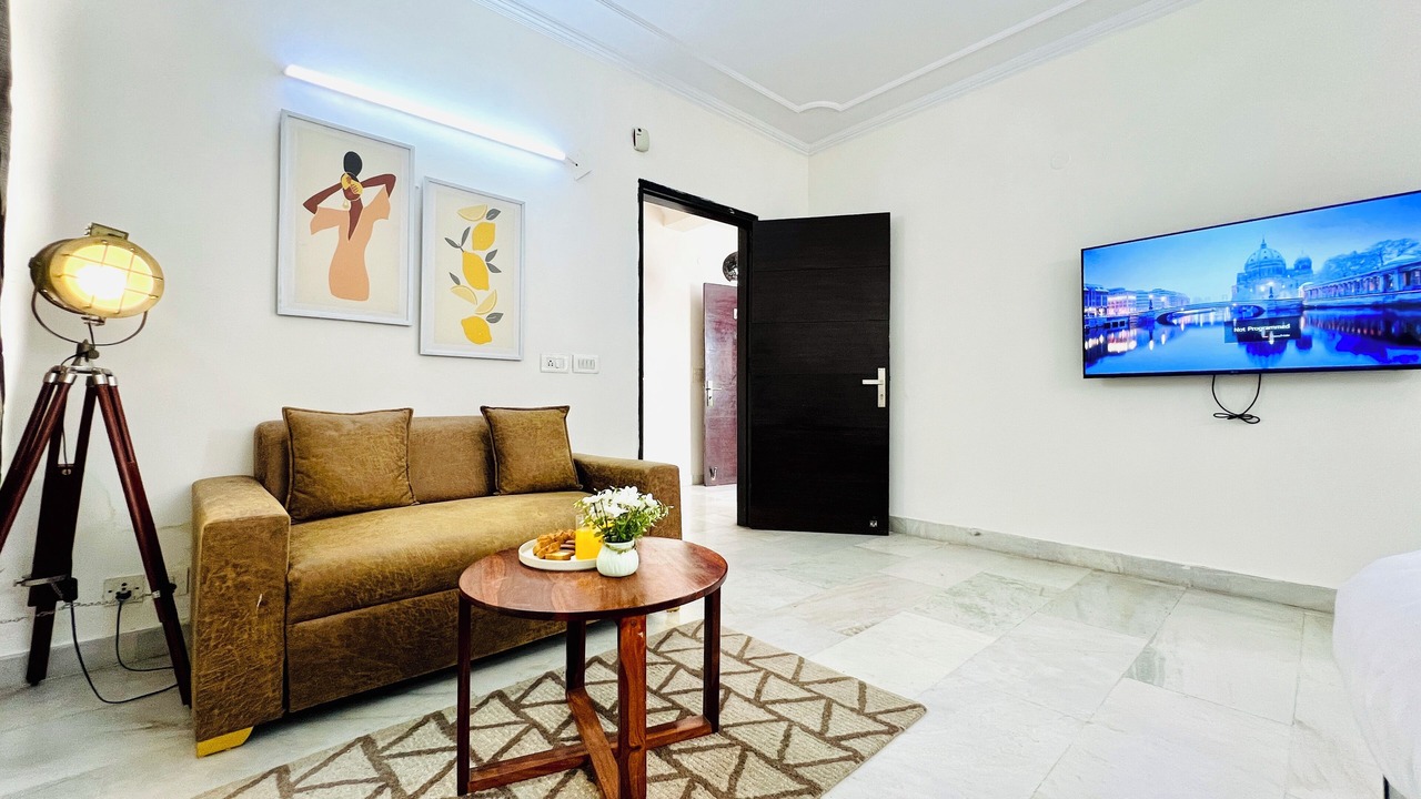 Photo of Livingroom in Defence Colony