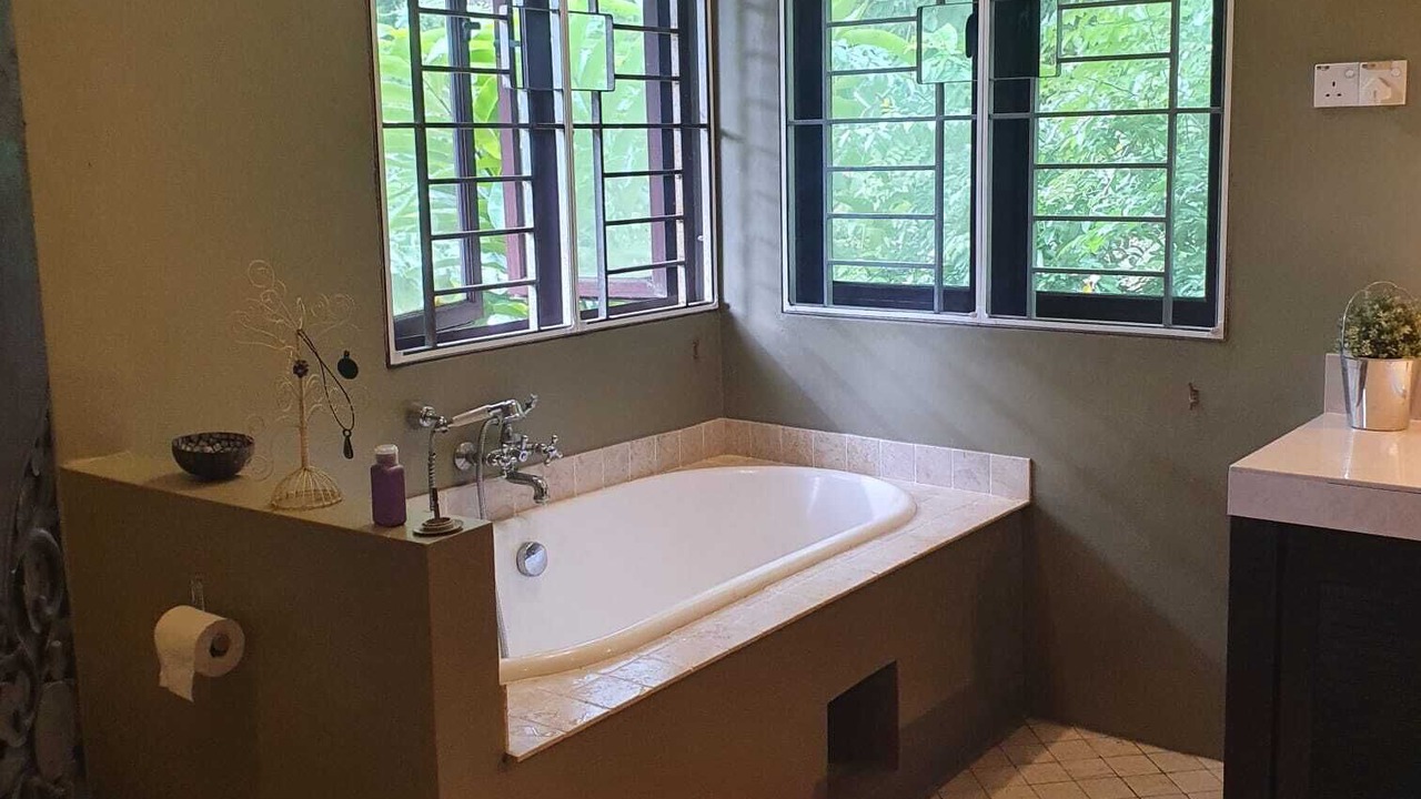 Photo of Bathroom in Kampung Pelimbaian
