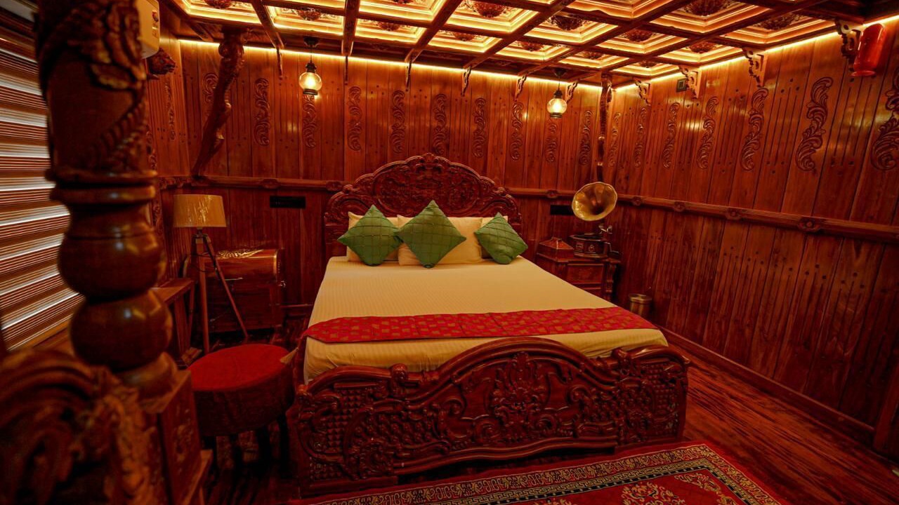 Photo of Bedroom in Alappuzha