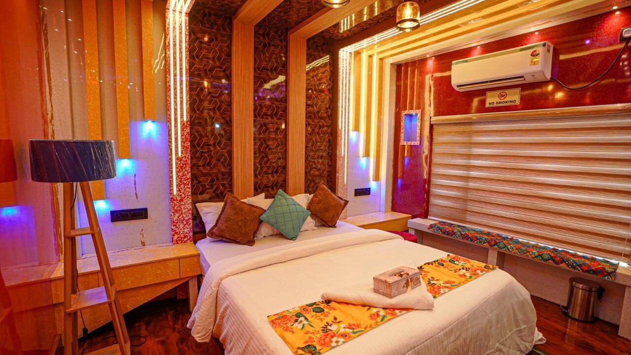 Photo of Bedroom in Alappuzha