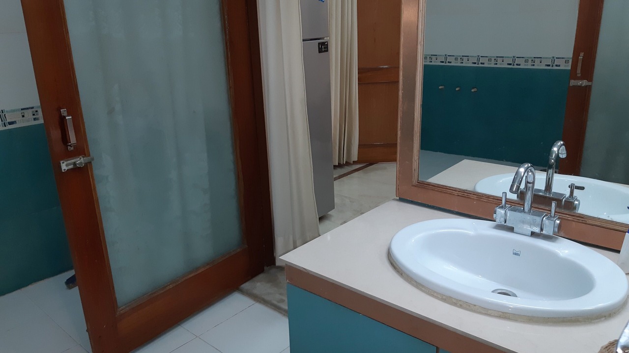 Photo of Bathroom in Gomti Nagar