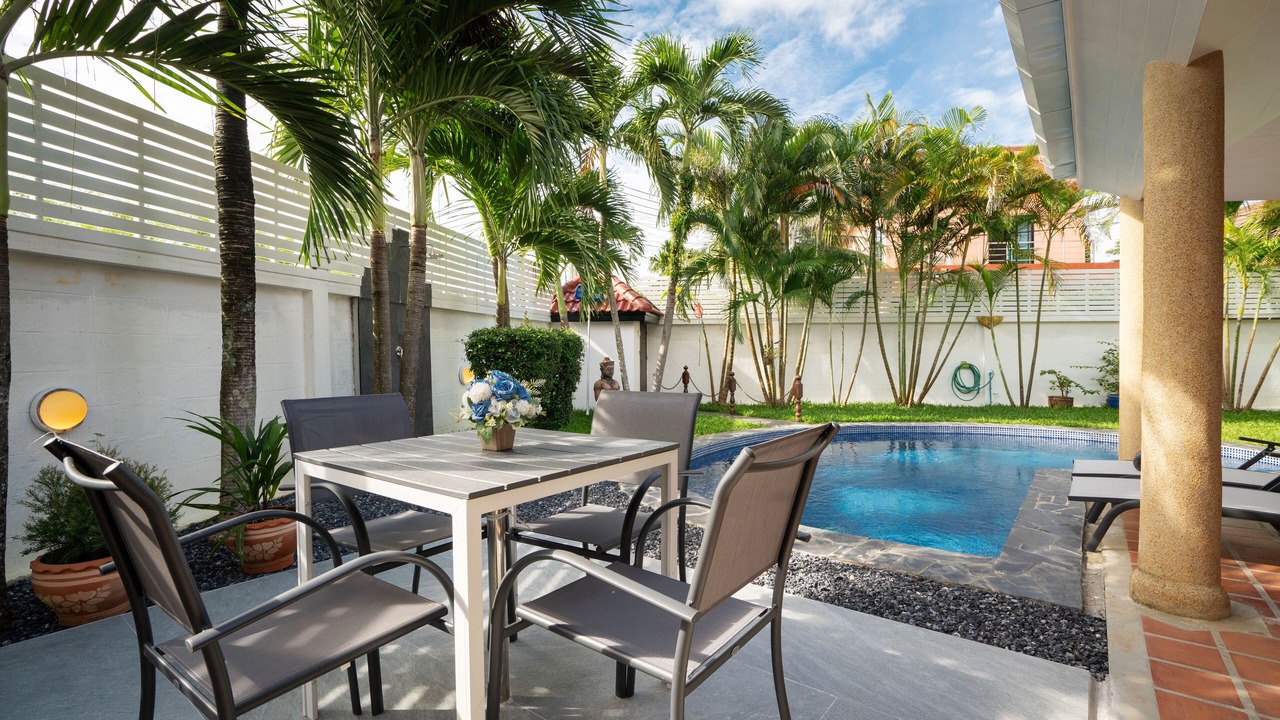 Photo of Outdoor in Nai Harn