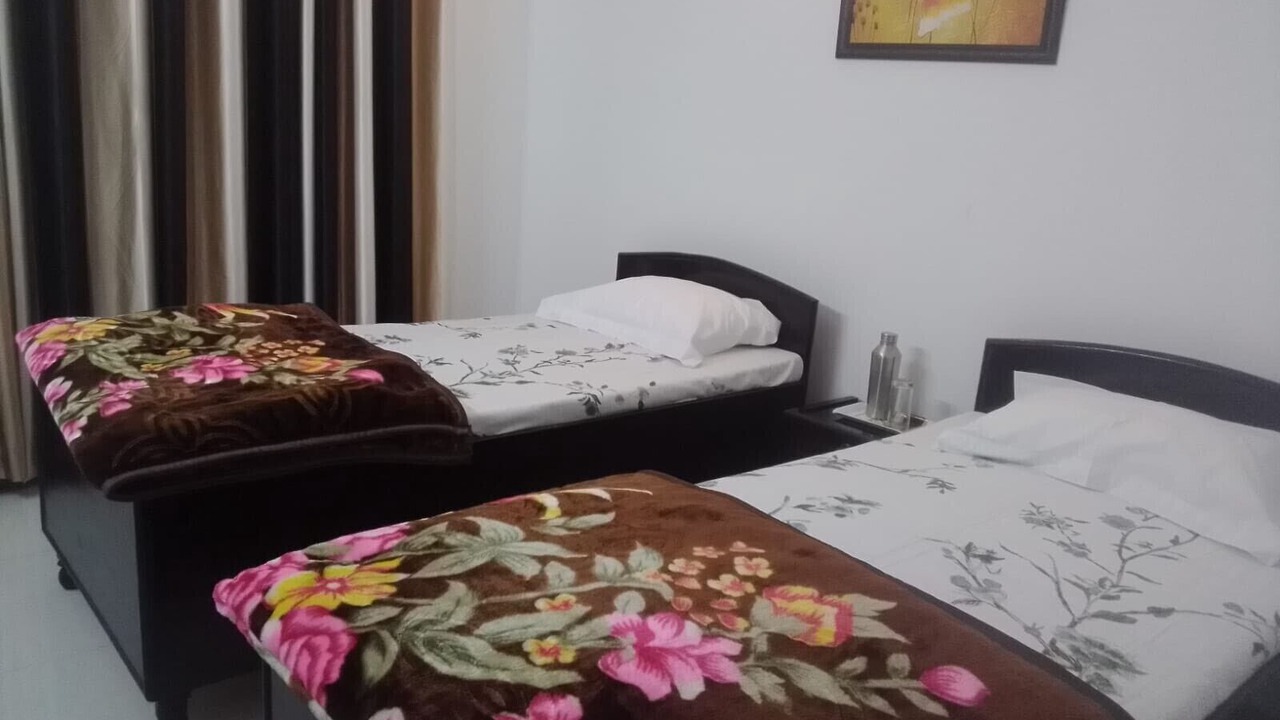 Photo of Bedroom in Greater Noida