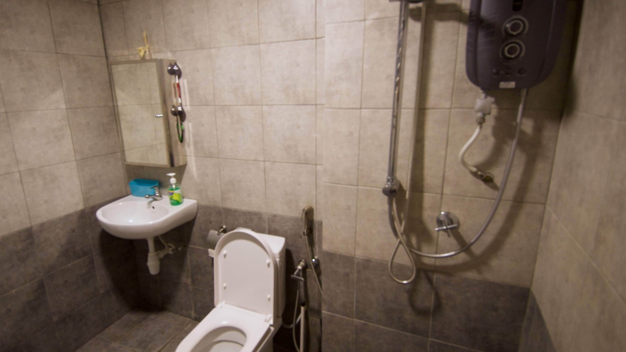 Photo of Bathroom in Kampung Haji Abdullah Hukum
