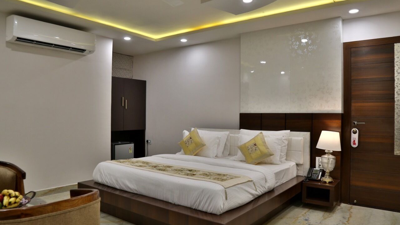 Photo of Bedroom in Civil Lines