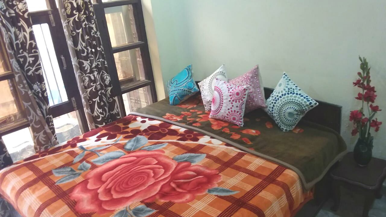 Photo of Bedroom in Greater Noida