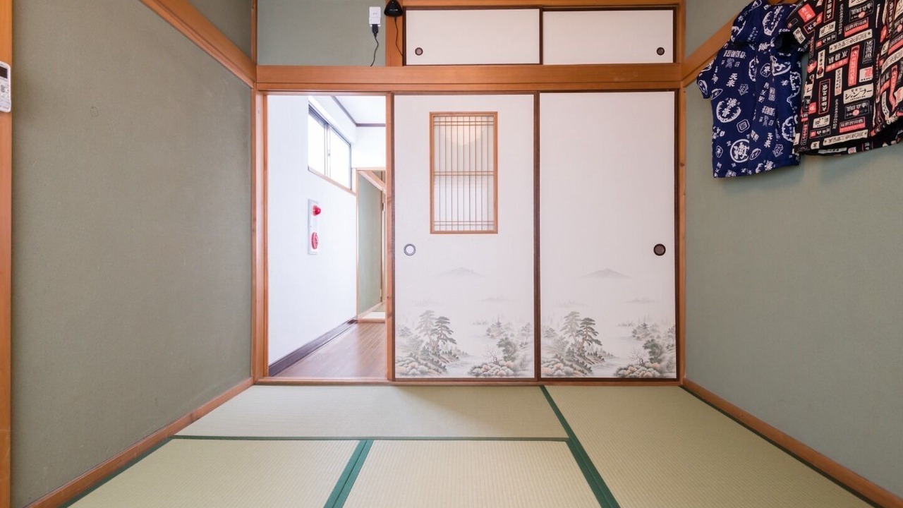Photo of Bedroom in Minato