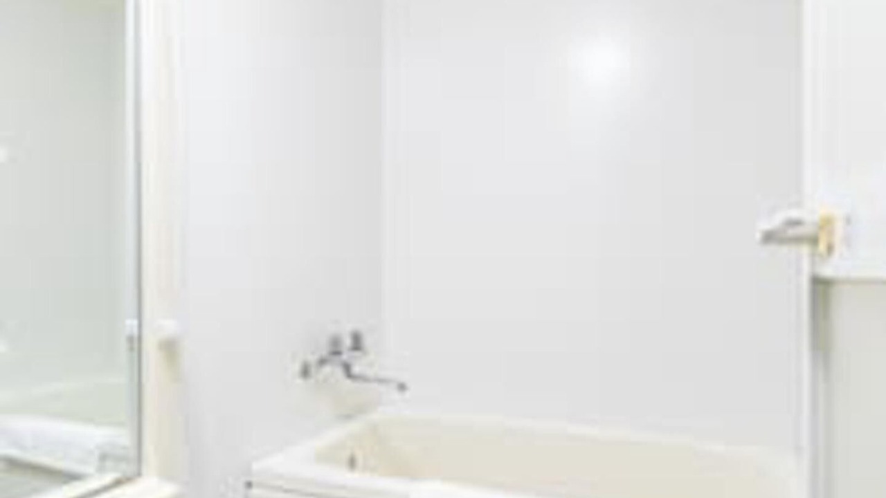 Photo of Bathroom in Karasumaoike