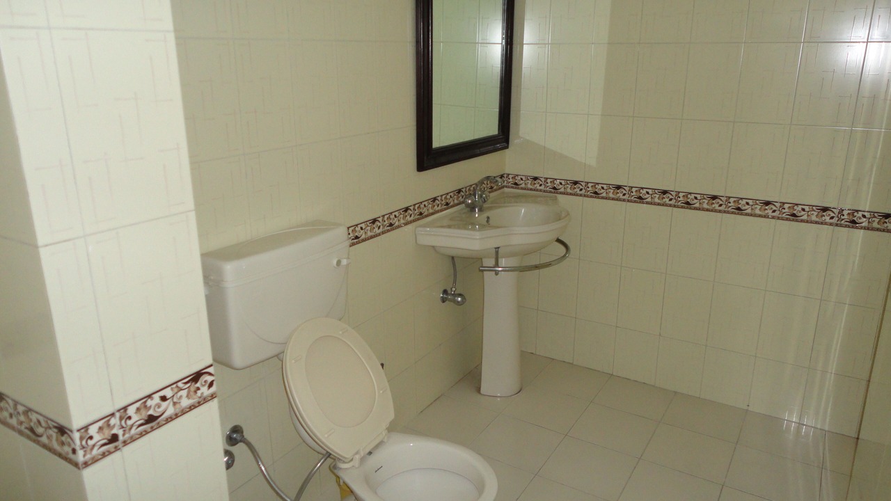 Photo of Bathroom in Bani Park