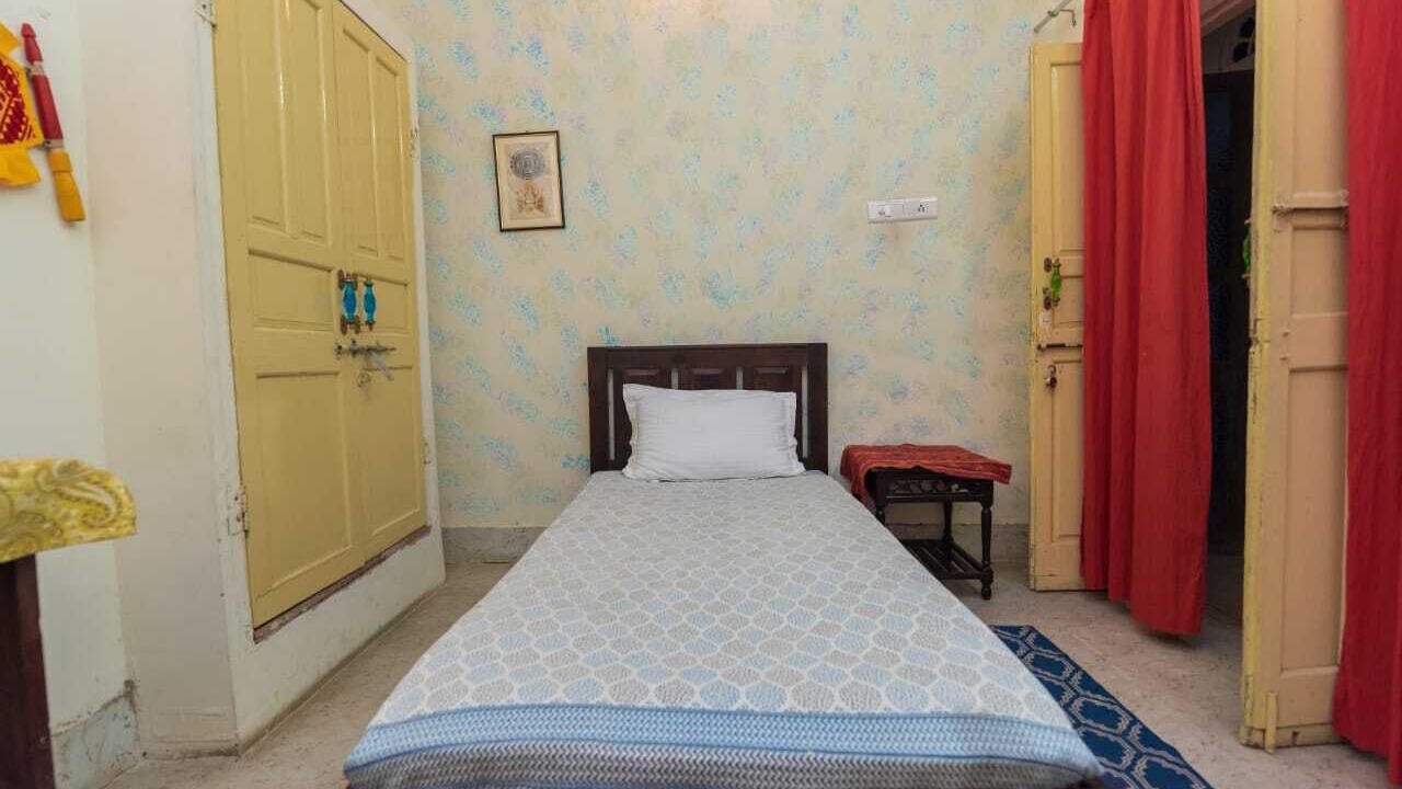 Photo of Bedroom in Rajasthan University Campus