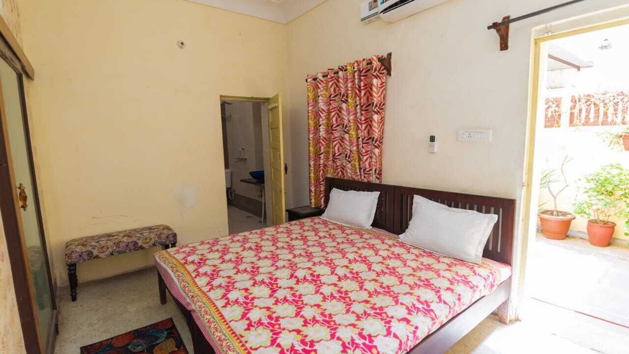 Photo of Bedroom in Rajasthan University Campus