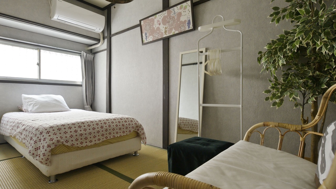 Photo of Bedroom in Shin-Osaka