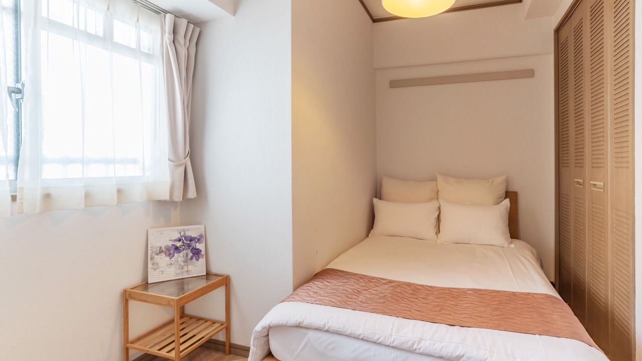 Photo of Bedroom in Minato
