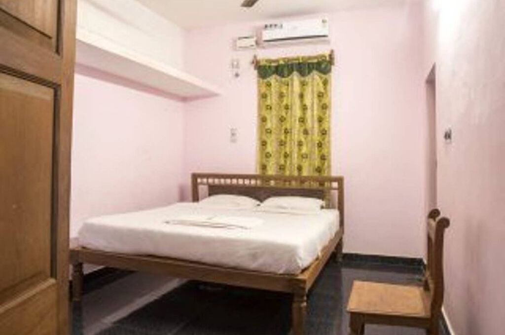 Photo of Bedroom in Kuilapalayam