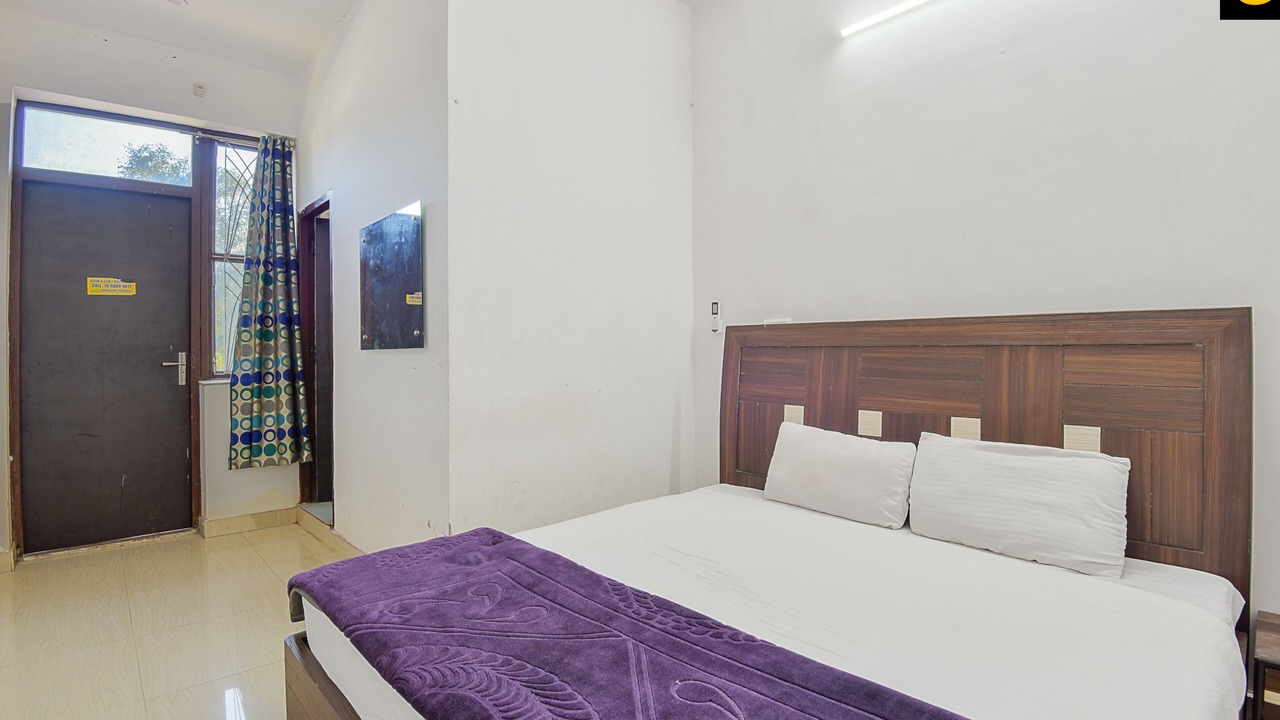 Photo of Bedroom in Jhajra
