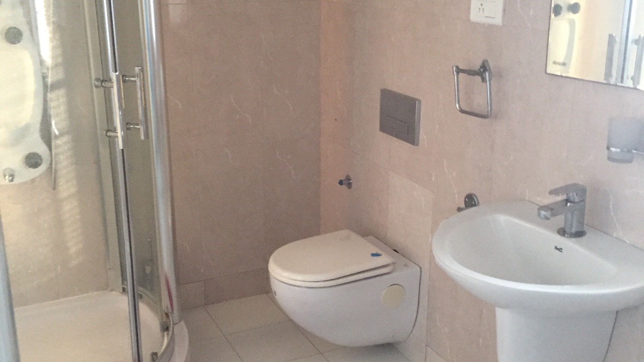 Photo of Bathroom in Thamaraparambu