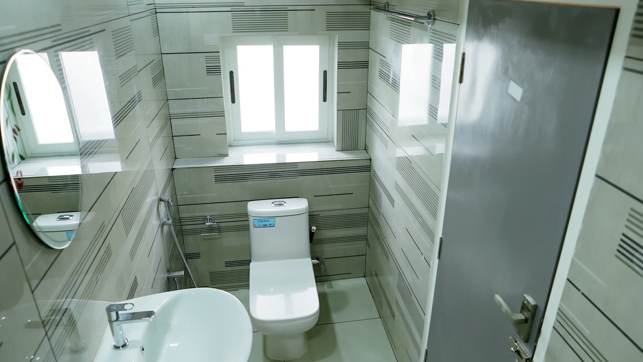 Photo of Bathroom in Alappuzha