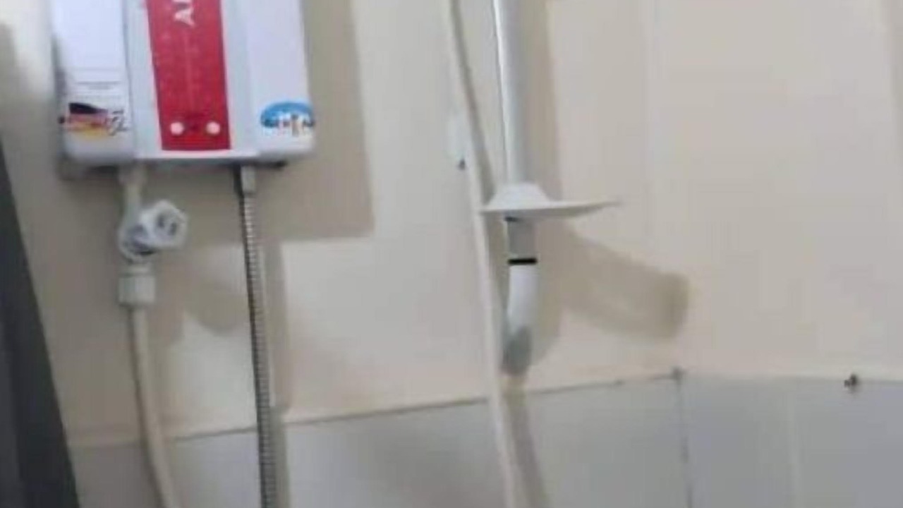 Photo of Bathroom in Moonwalk