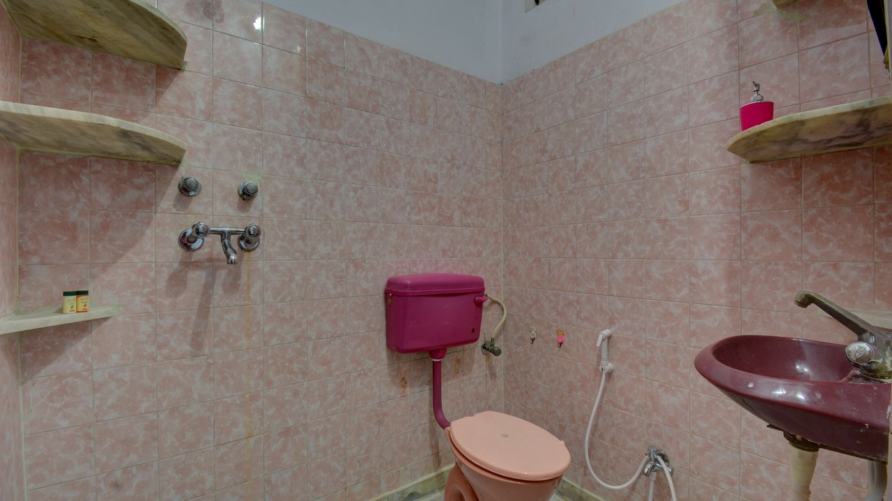 Photo of Bathroom in Panch Batti