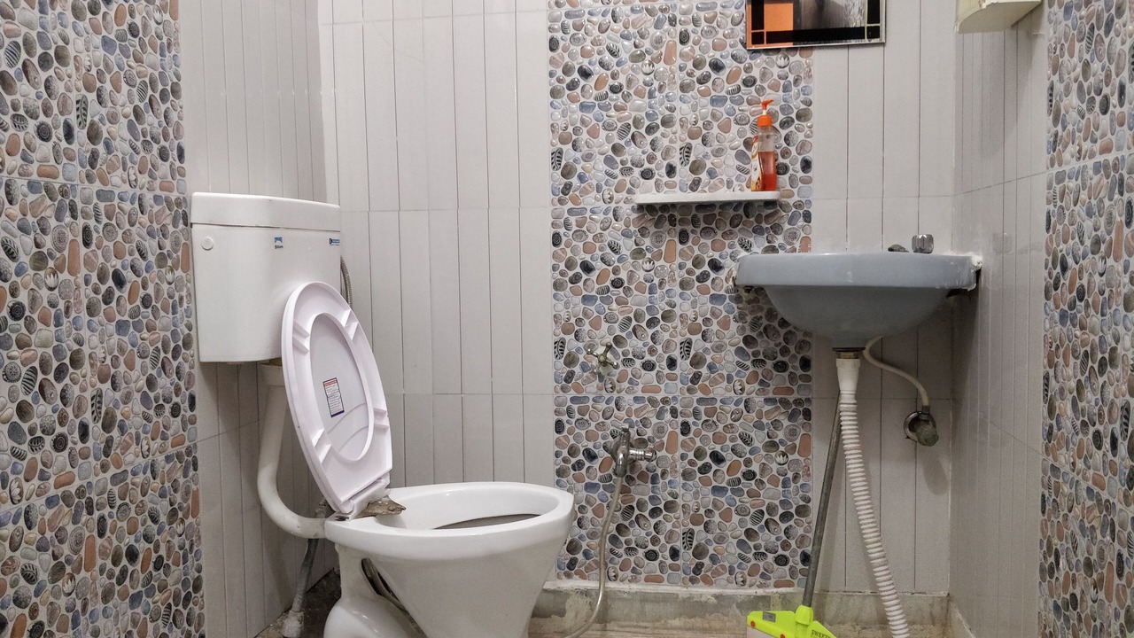 Photo of Bathroom in Panch Batti