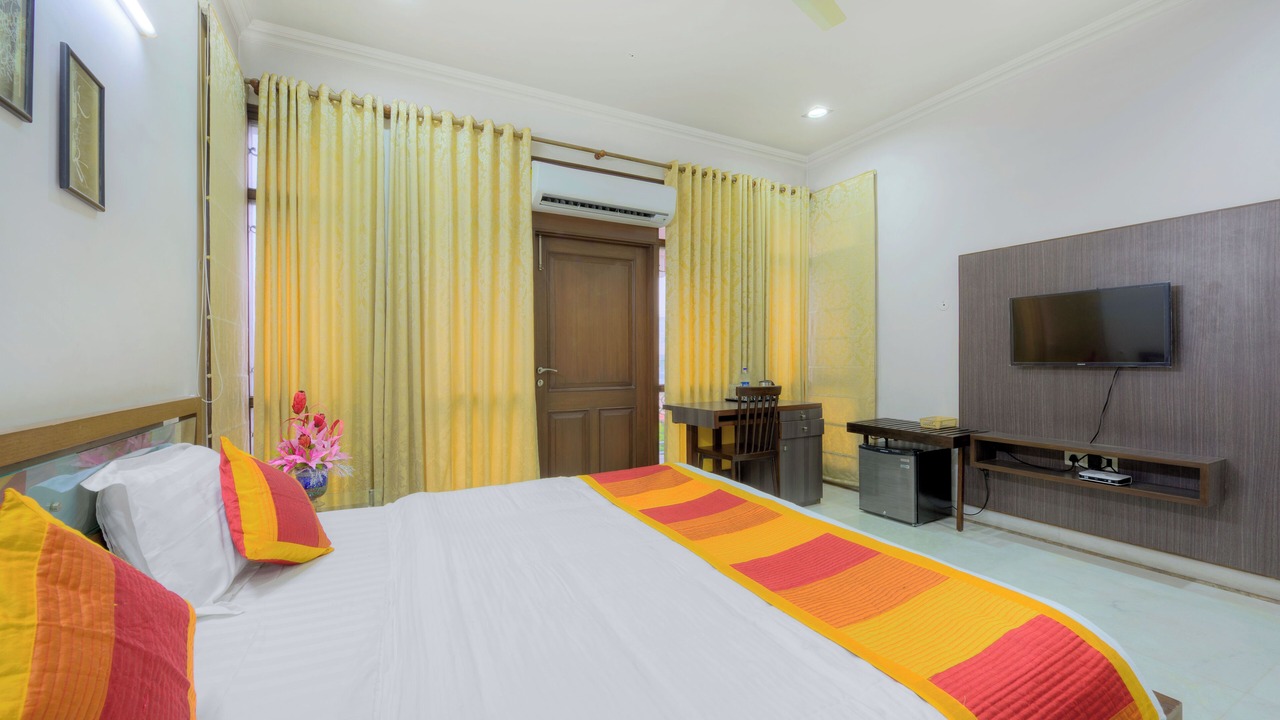 Photo of Bedroom in Civil Lines