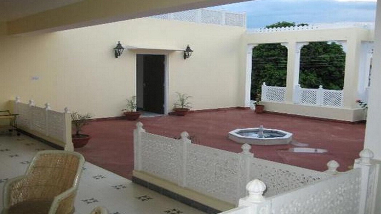 Photo of Outdoor in Amer