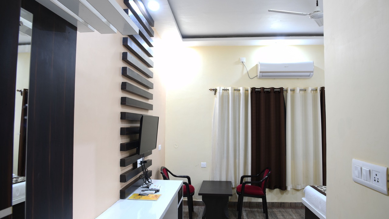 Photo of Bedroom in Bodh Gaya