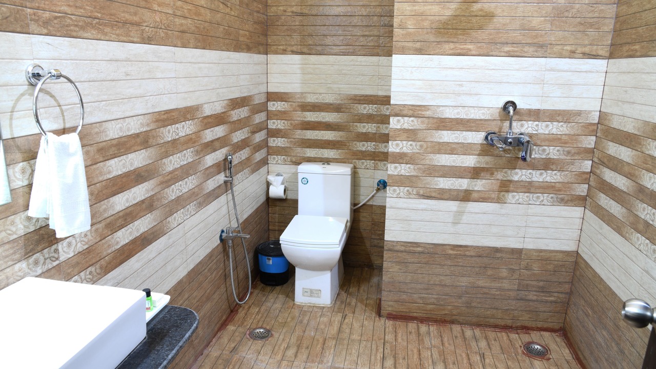 Photo of Bathroom in Bodh Gaya