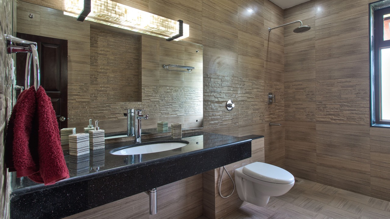 Photo of Bathroom in Gauravaddo