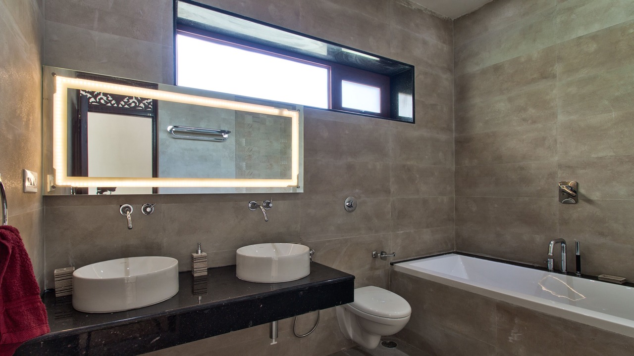 Photo of Bathroom in Gauravaddo