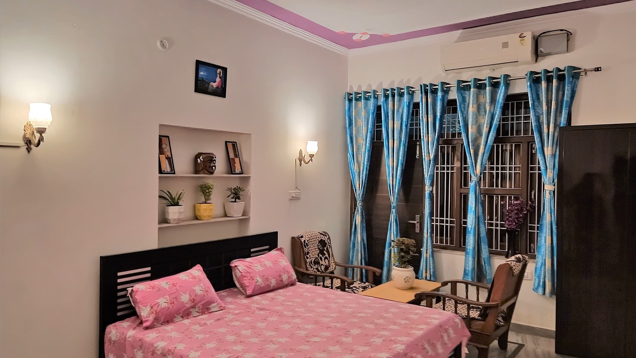 Photo of Bedroom in Jaipur District